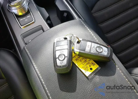 2017 Ford Fusion Se z USA, uszkodzony, nr VIN 3FA6P0HD1HR391819